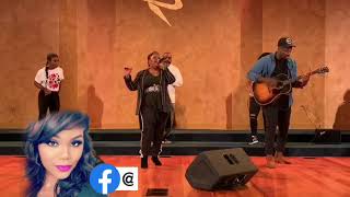 Lashaundra Thomas singing “Reckless Love”