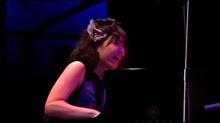 Hiromi Uehara's solo on Paradigm Shift with Stanley Clarke & Band