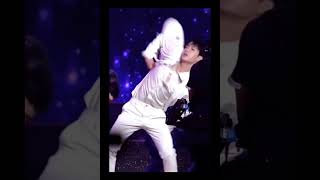 ❇️Wang Yi Bo❇️ Many looks in one video #wyb #王一博 #dance #cboys #trending