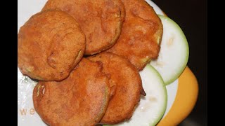 Bottle Gourd Fritters| Lauki ka pakora| Easy pakora | #shorts #diwalishotonshorts