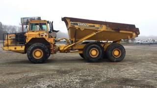 VOLVO A40