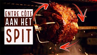 Spit roast van ENTRECOTE met uienjus op de BBQ