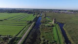 Rejser til Nederlandene - Kinderdijk panorama med de mange vindmøller