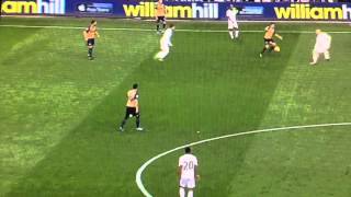 Alexis Sanchez Skills, Tricks - Nutmeg vs Gylfi Sigurdsson - Swansea vs Arsenal 2015