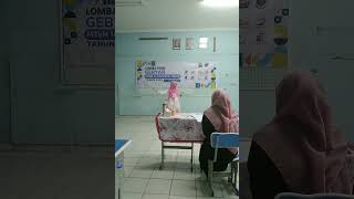 Juara 2 lomba baca puisi