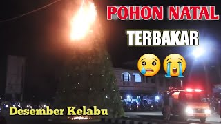 MENEGANGKAN !!! DETIK-DETIK TERBAKARNYA POHON NATAL TERBESAR DI KOTA GUNUNGSITOLI || DESEMBER KELABU