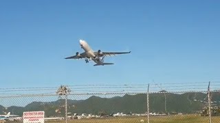 Air France take of from st maarten