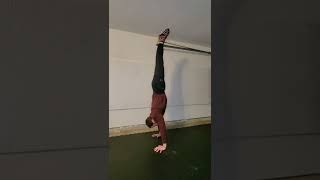 Calisthenics Handstand Push-Up Workout | Freestanding Handstand Push-Ups #shorts