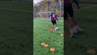 the SMOOTHEST drill🔥to improve footwork #soccerskills #soccer #football #skill  #footballtraining