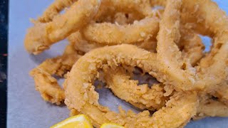 كلماري مقلي مقرمش من برا وطري من جوا Crispy Fried Calamary