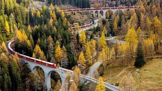 WITH A LENGTH OF 1.9 KM, IT IS THE LONGEST PASSENGER TRAIN IN THE WORLD.