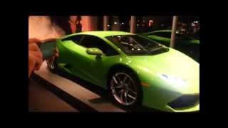 Lamborghini Huracan Roll Out