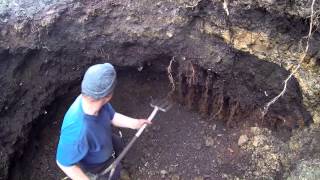 DUMP DIGGING FOR BOTTLES IN HARROGATE 25TH JAN.2015