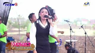 SECANGKIR MADU MERAH-ITJE TRISNAWATI-TEAM8 LIVE KALENPANDAN-VOC TRIA AULIA