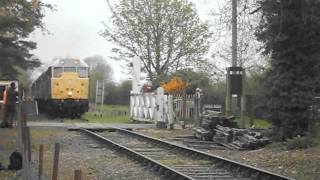 31235 Level Crossing Action