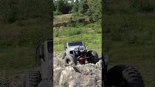 Rock crawling solo #rccars #rockcrawling #marcorcarena #scalecrawler