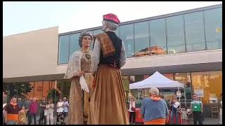 ball dels gegants de sant Joan despi a la flama del canigo