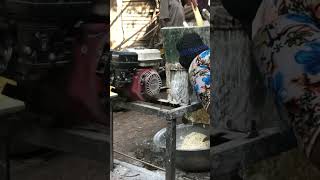 How we grind cassava in Nigeria