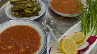 عملنا طبختين بالبندورة ( فول مدمس + مرتديلا ) | و طلعنا المخلل بعدما استوى 🫑🌶️