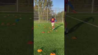 The ULTIMATE drill🔥to improve dribbling #soccerskills #soccer #football #skills #skill #footwork