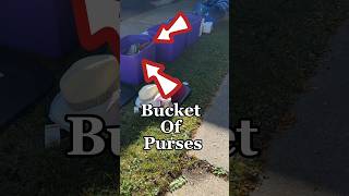 A bucket of $2 purses… say less! #pursehaul #designerpurses #yardsale  #thriftfinds #julietsfinds