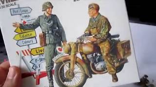 Tamiya 1:35 German Motorcycle Orderly Set WW2 Painted!