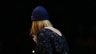 Clip of Adele singing RITD at the Pepsi Center in a Denver Broncos beanie!