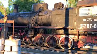 Electric Locomotive Tows Steam Engine