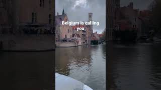 Fairytale or real?#bruges #canal #boats #charming #medieval #belgium #travel  #shorts #shortsclip