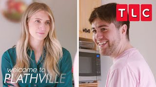 Introducing Olivia's New Boyfriend!  | Welcome to Plathville | TLC