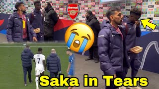 Bukayo Saka Limping with Injury Scare 😭Saka Returns to Arsenal,Injury Assessment by Medical staff