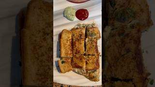 Egg omelette with bread (2 eggs) quick recipe desi type street style kaise banaye #omelette