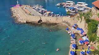 منظر رائع لمدينة أنطاليا من جهة البحر.  Amazing view of Antalya seaside