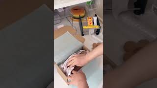 ASMR Packing orders 😍 (🎥: u/furui)