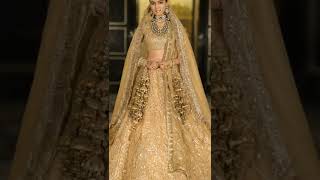 New golden bridal lehenga design with blouse|| #status|| #newlovesong|| #newsong|| #shorts||