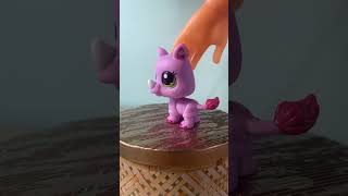 My hands felt weird today, but I hope you enjoy this video nonetheless! #littlestpetshop #lps