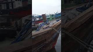 KAPAL TB MELAJU MENUJU PANGGILAN#kapal #nelayan #kapallaut #kapalnelayan #dermaga #pekalongan