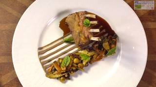 RECETTE : Carré d’agneau aux champignons sauvages (restaurant Ventre Saint Gris à Bruxelles)