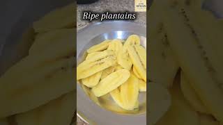 പഴം പൊരി || Malabar Snacks || Easy Plantine Recipe|| Beef #pazhampori #eveningsnacks #plantain #beef