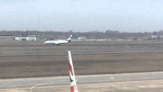 Sun express Boeing 737 landing at tegel