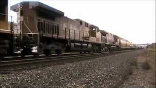 Union Pacific MRORV Pulls into Rocklin, CA with Snow from Donner Pass