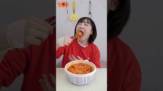 치즈 1KG 추가한 떡볶이! 딱 한입만!