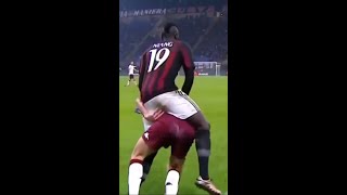 MOMENTOS ENGRAÇADOS DO FUTEBOL - FUNNY FOOTBALL MOMENTS #shorts