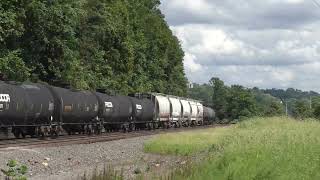 NS 6659 leads C28 past the lock and dams at Emsworth, PA