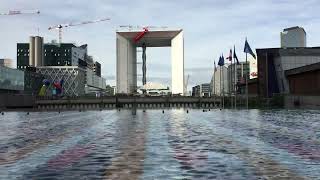 David Saroni France : Exploration de l'Arc de Triomphe de la Défense à Paris