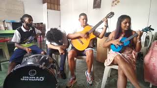 small jam with the stud ❤️✌️ they make me enjoy my work..vice versa#whenever wherever ukulele cover