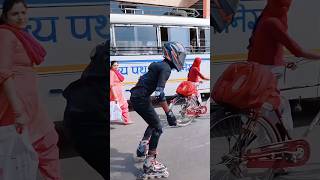 kesariya girlreaction  road#skating#shortsshort#video#viral#skating#video#girlreaction#youtubeshorts