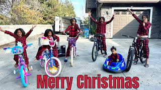 Vlogmas Day 25: Opening Our Christmas Gifts