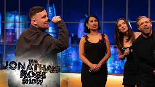 Luke Littler Plays Darts With Millie Bobby Brown, Raye & Rob Beckett | The Jonathan Ross Show