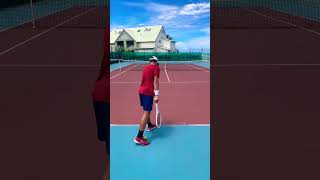 Improve the feet movement on your tennis serve 🎾